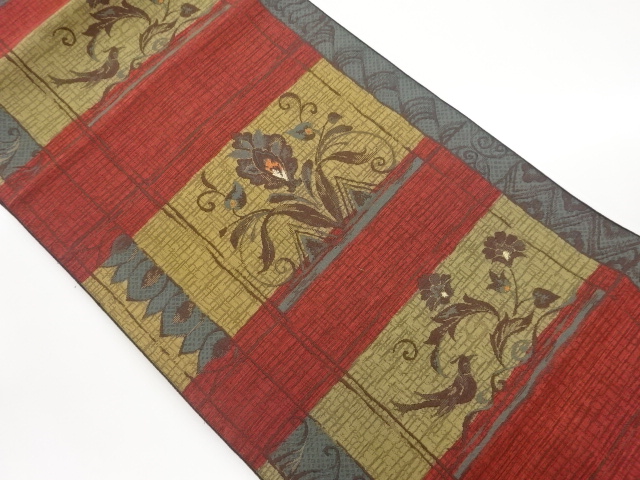 本場筑前博多横段に花唐草・古典柄模様織出し名古屋帯